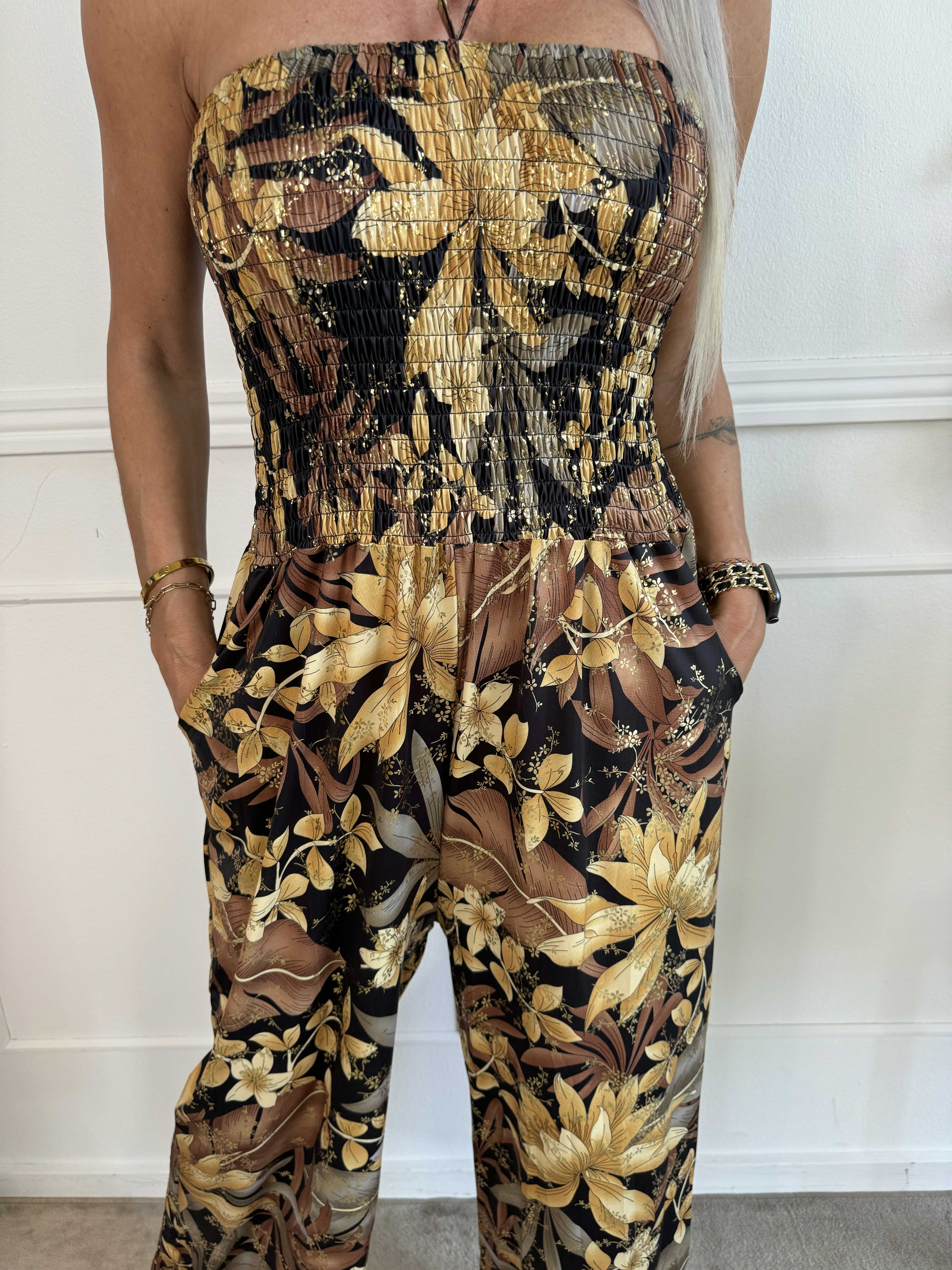 Pams Tube Jumpsuit - Elastisk buksedragt med smock ved brystet